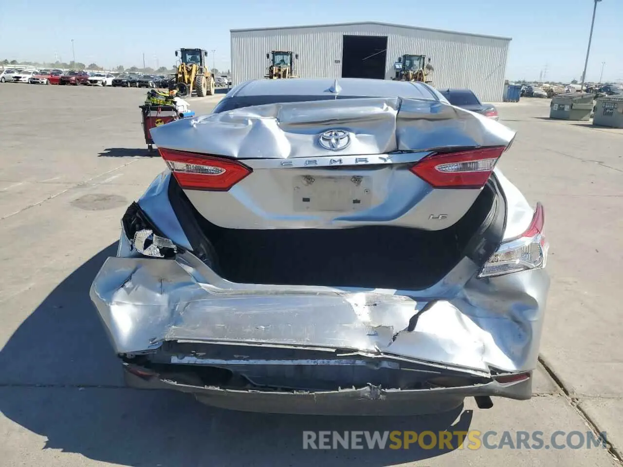 6 fotografías del automóvil dañado 4T1C11AK5LU329852 TOYOTA CAMRY 2020