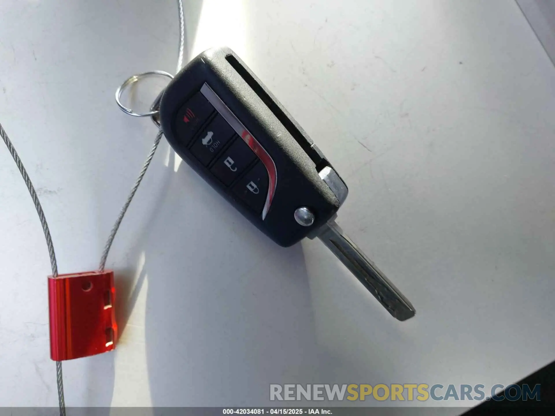 11 fotografías del automóvil dañado 4T1C11AK5LU335103 TOYOTA CAMRY 2020