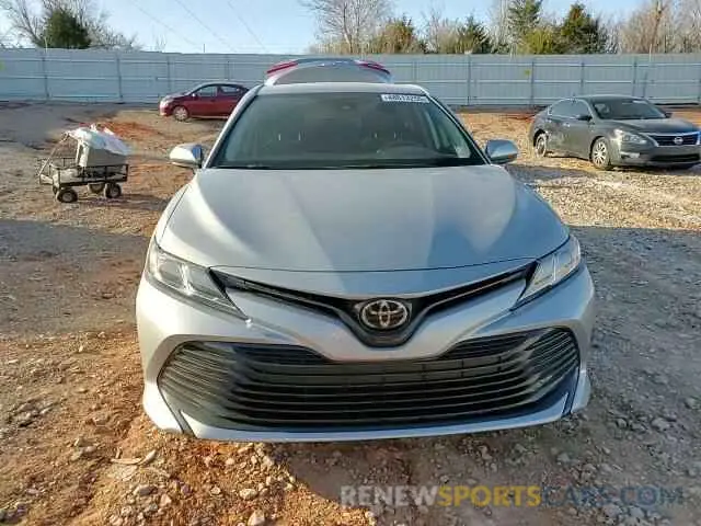 10 fotografías del automóvil dañado 4T1C11AK5LU382681 TOYOTA CAMRY 2020