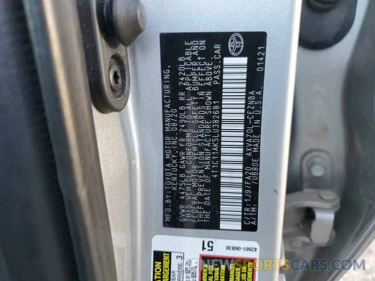 14 fotografías del automóvil dañado 4T1C11AK5LU382681 TOYOTA CAMRY 2020