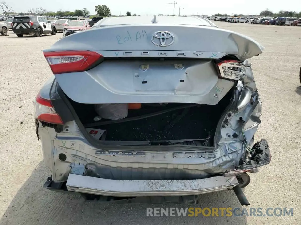 6 fotografías del automóvil dañado 4T1C11AK5LU401651 TOYOTA CAMRY 2020