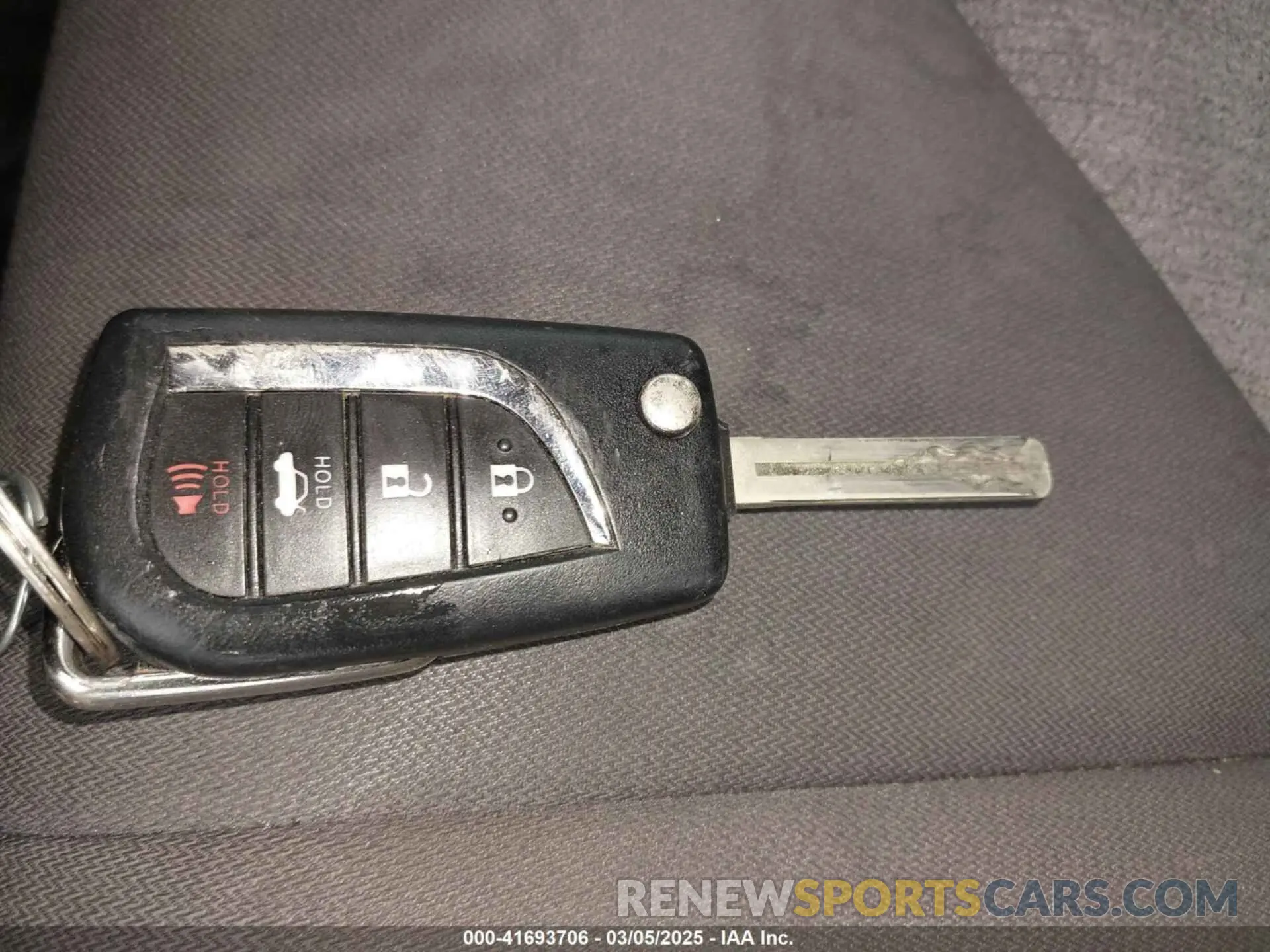11 fotografías del automóvil dañado 4T1C11AK5LU869525 TOYOTA CAMRY 2020