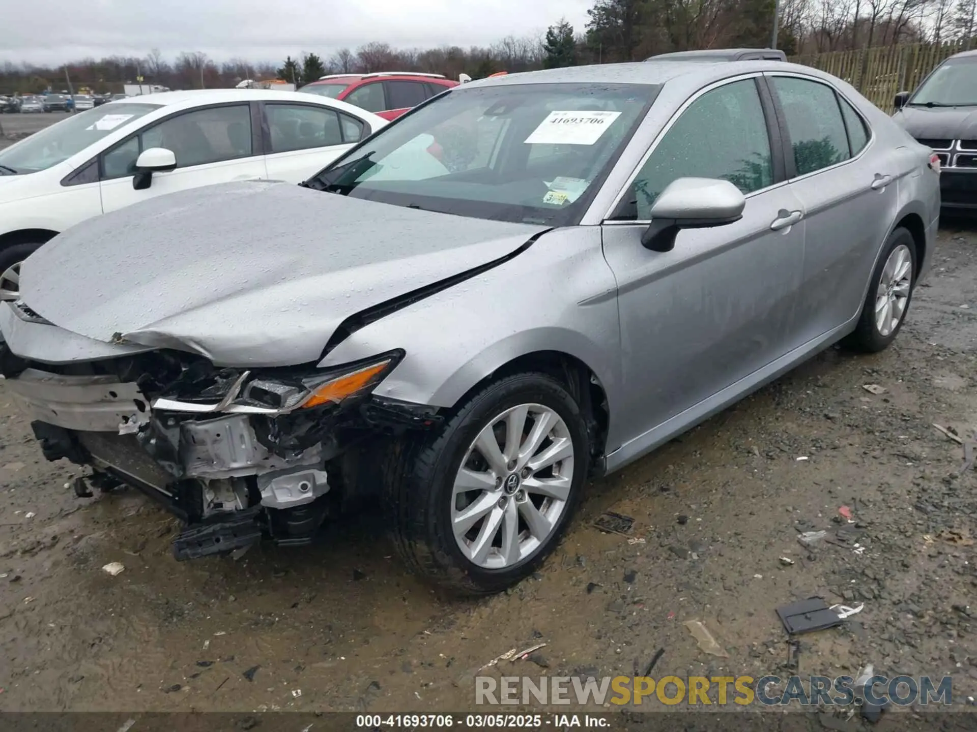 2 fotografías del automóvil dañado 4T1C11AK5LU869525 TOYOTA CAMRY 2020