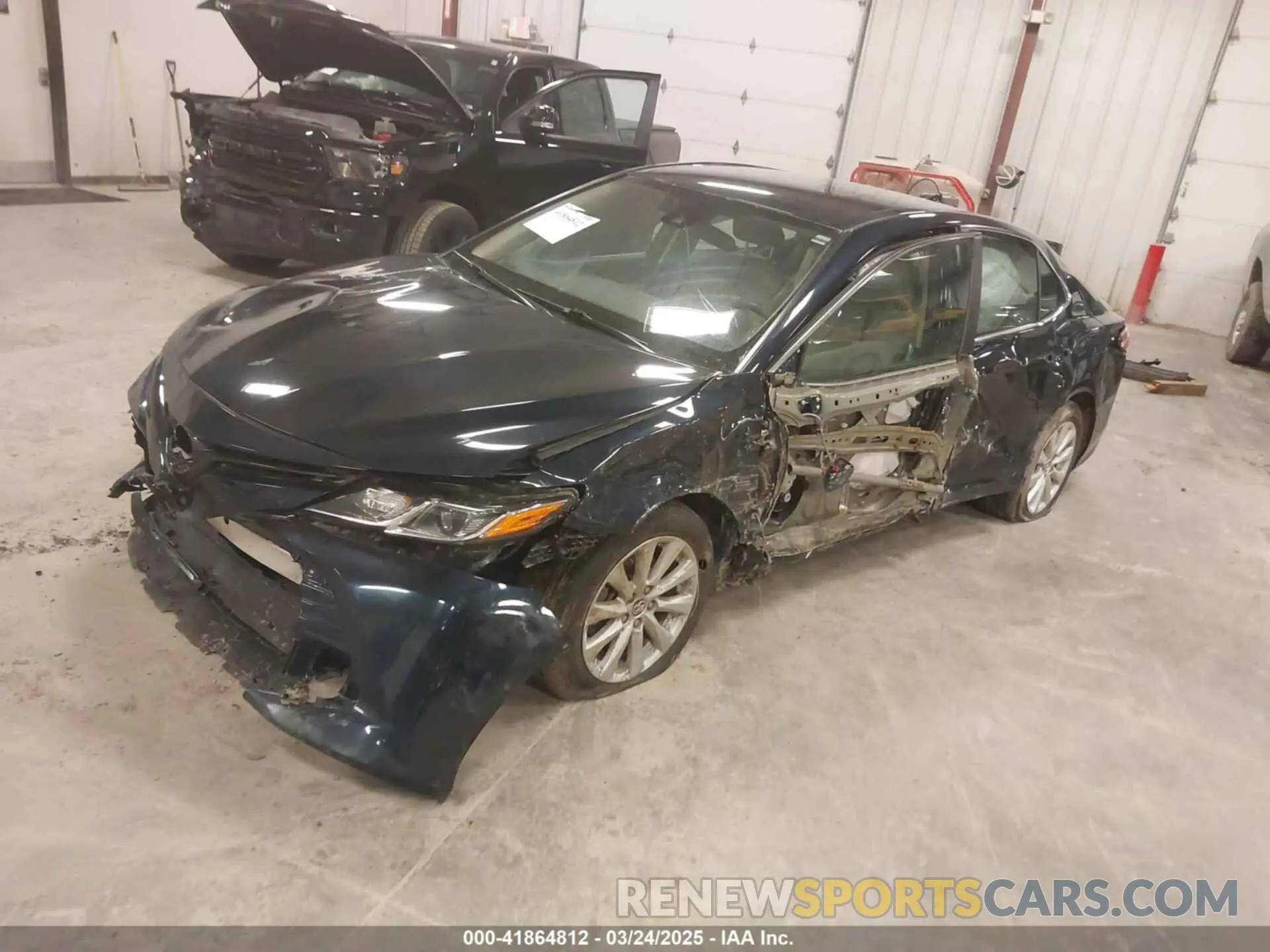 2 fotografías del automóvil dañado 4T1C11AK5LU926564 TOYOTA CAMRY 2020