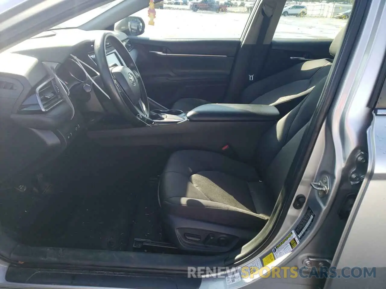 7 fotografías del automóvil dañado 4T1C11AK5LU947446 TOYOTA CAMRY 2020