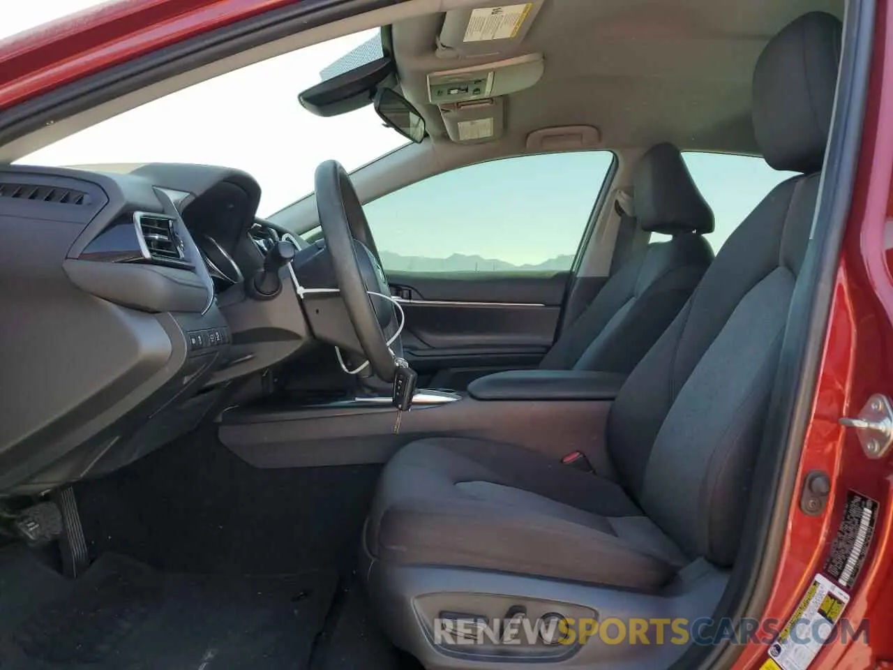 7 fotografías del automóvil dañado 4T1C11AK5LU998347 TOYOTA CAMRY 2020
