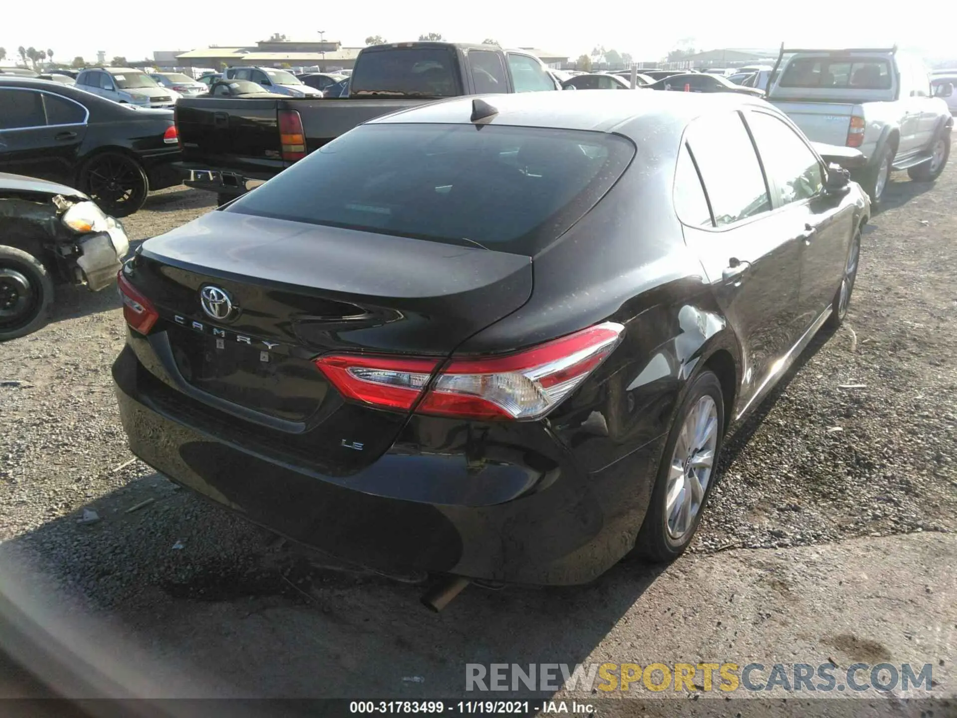 4 fotografías del automóvil dañado 4T1C11AK6LU317094 TOYOTA CAMRY 2020