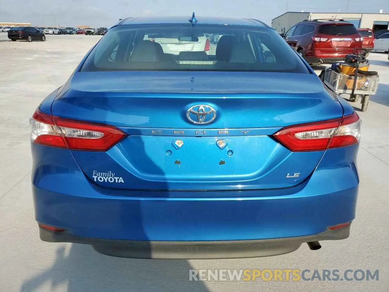 6 fotografías del automóvil dañado 4T1C11AK6LU328404 TOYOTA CAMRY 2020