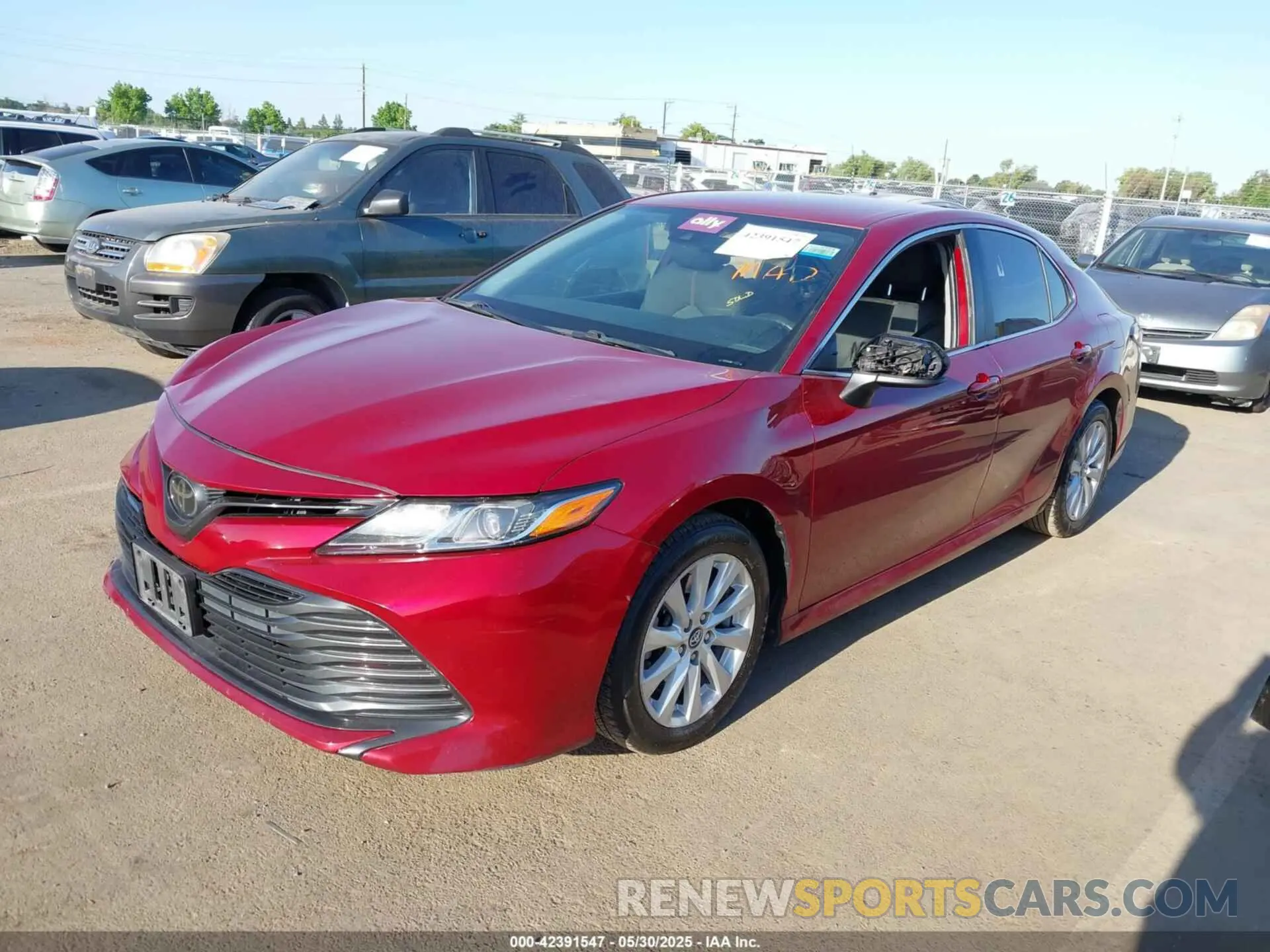 2 fotografías del automóvil dañado 4T1C11AK6LU345395 TOYOTA CAMRY 2020