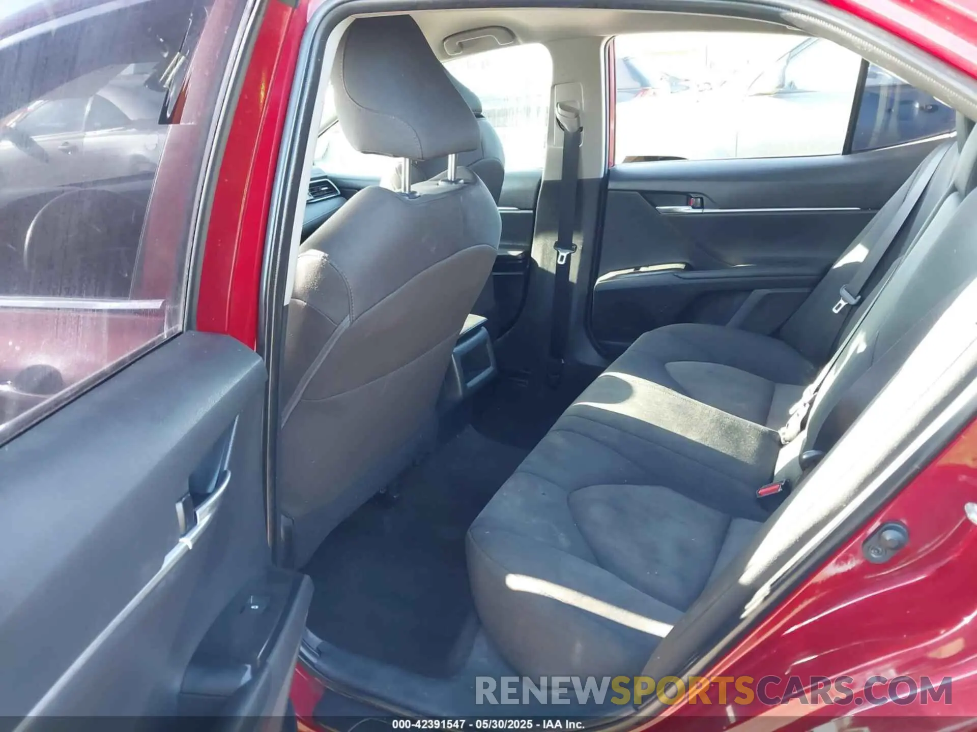 8 fotografías del automóvil dañado 4T1C11AK6LU345395 TOYOTA CAMRY 2020