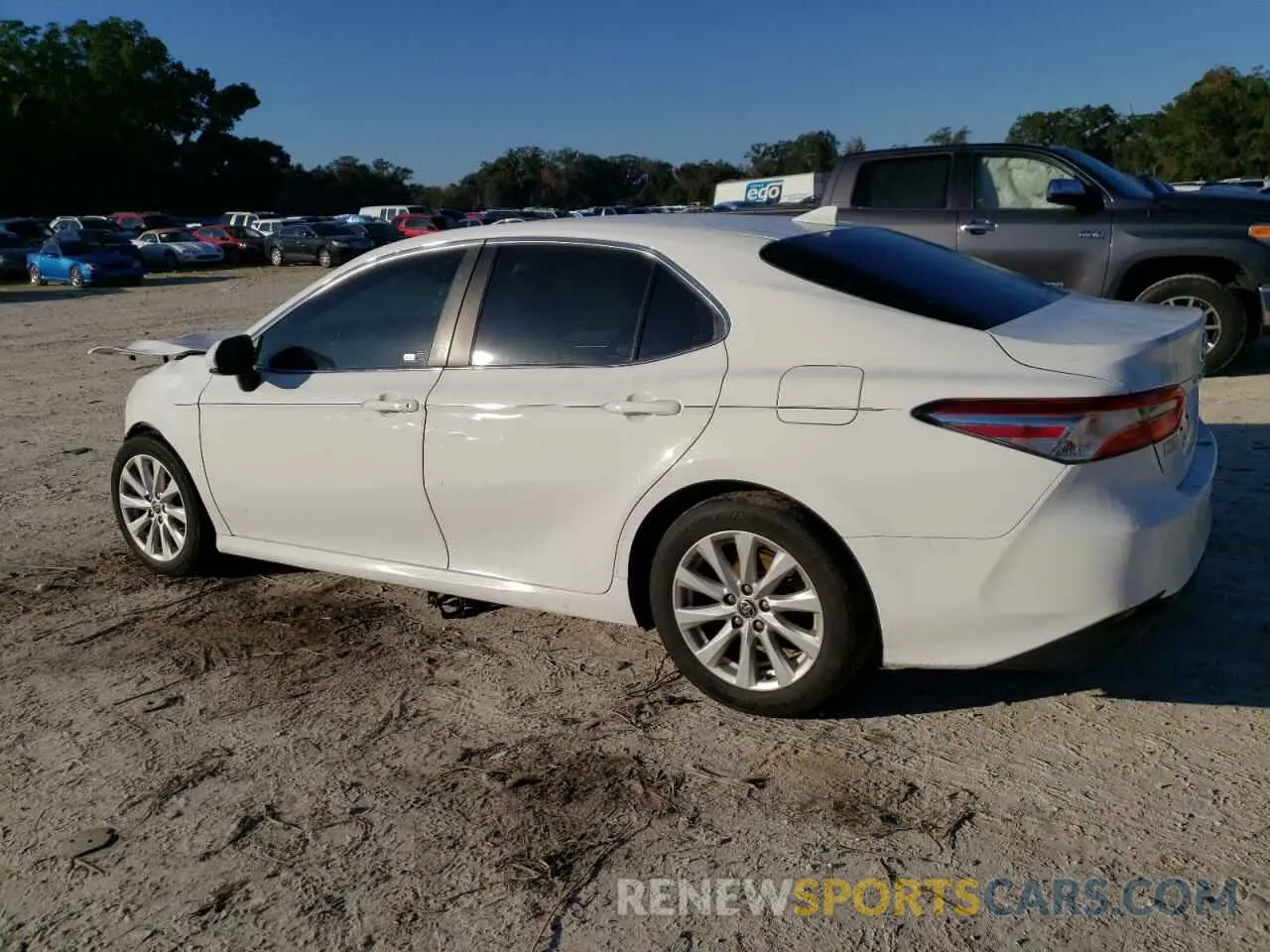 2 fotografías del automóvil dañado 4T1C11AK6LU360902 TOYOTA CAMRY 2020