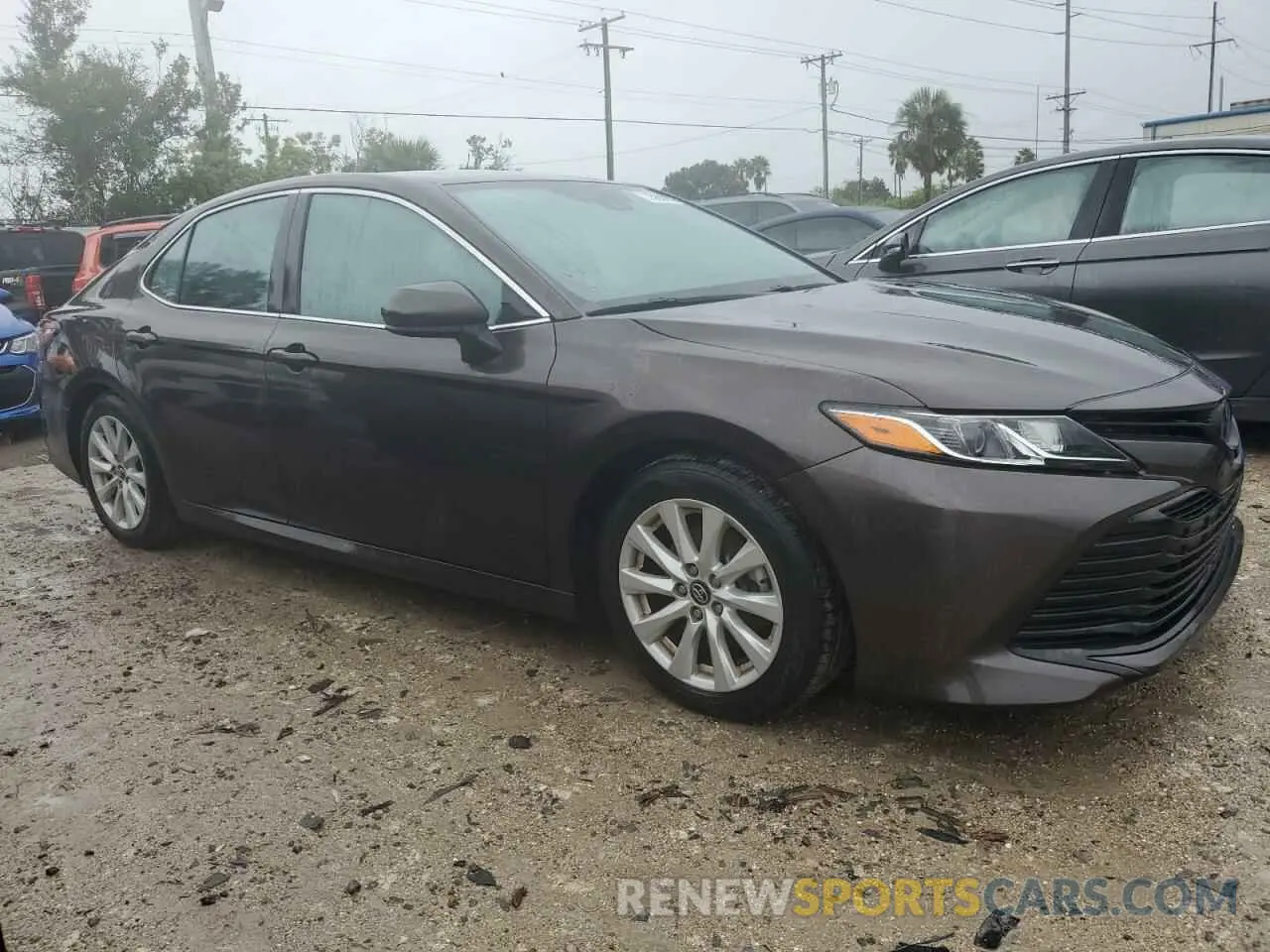 4 fotografías del automóvil dañado 4T1C11AK6LU861563 TOYOTA CAMRY 2020