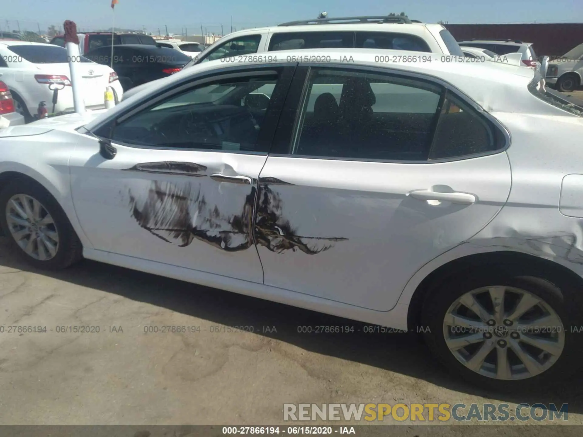 6 fotografías del automóvil dañado 4T1C11AK6LU869159 TOYOTA CAMRY 2020