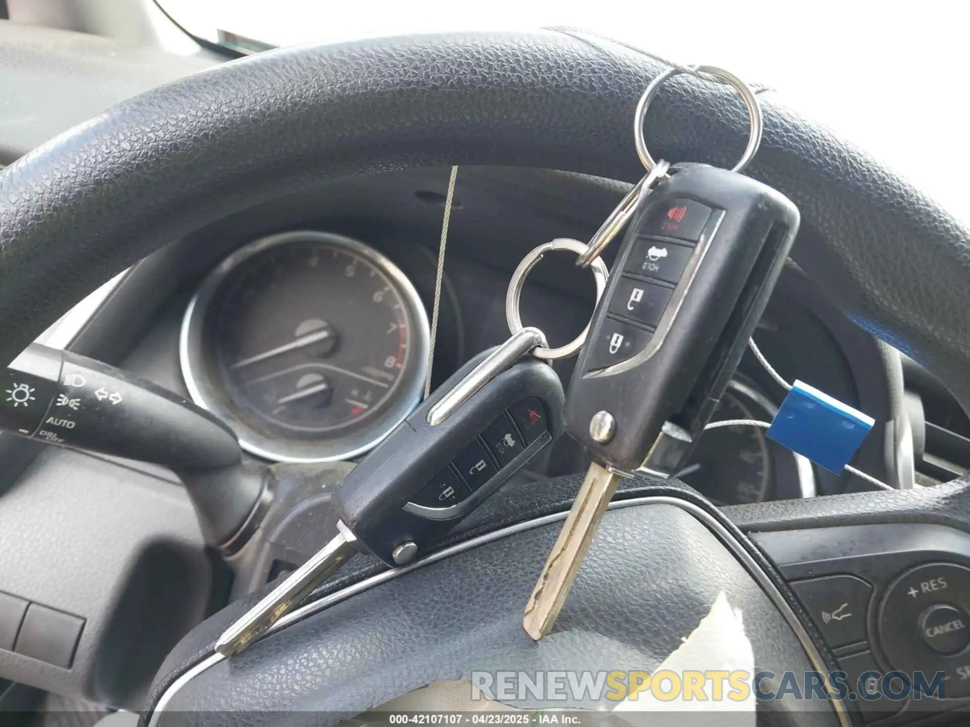 11 fotografías del automóvil dañado 4T1C11AK6LU869453 TOYOTA CAMRY 2020