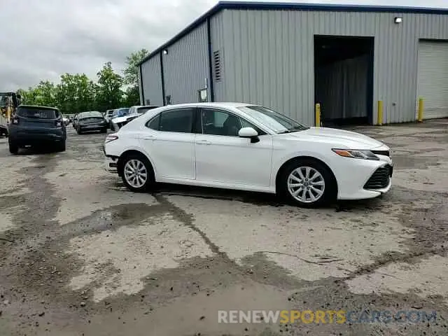 14 fotografías del automóvil dañado 4T1C11AK6LU920448 TOYOTA CAMRY 2020