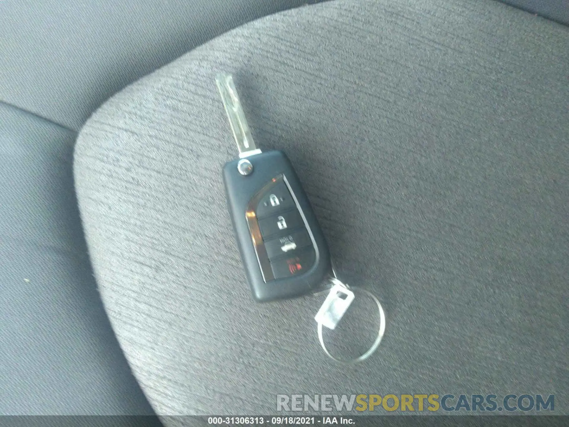 11 fotografías del automóvil dañado 4T1C11AK6LU920496 TOYOTA CAMRY 2020