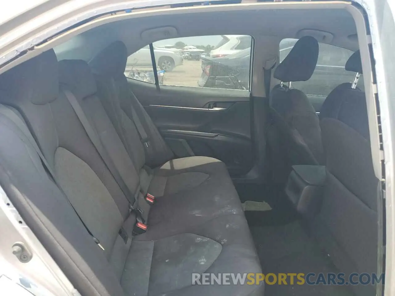 10 fotografías del automóvil dañado 4T1C11AK6LU928579 TOYOTA CAMRY 2020