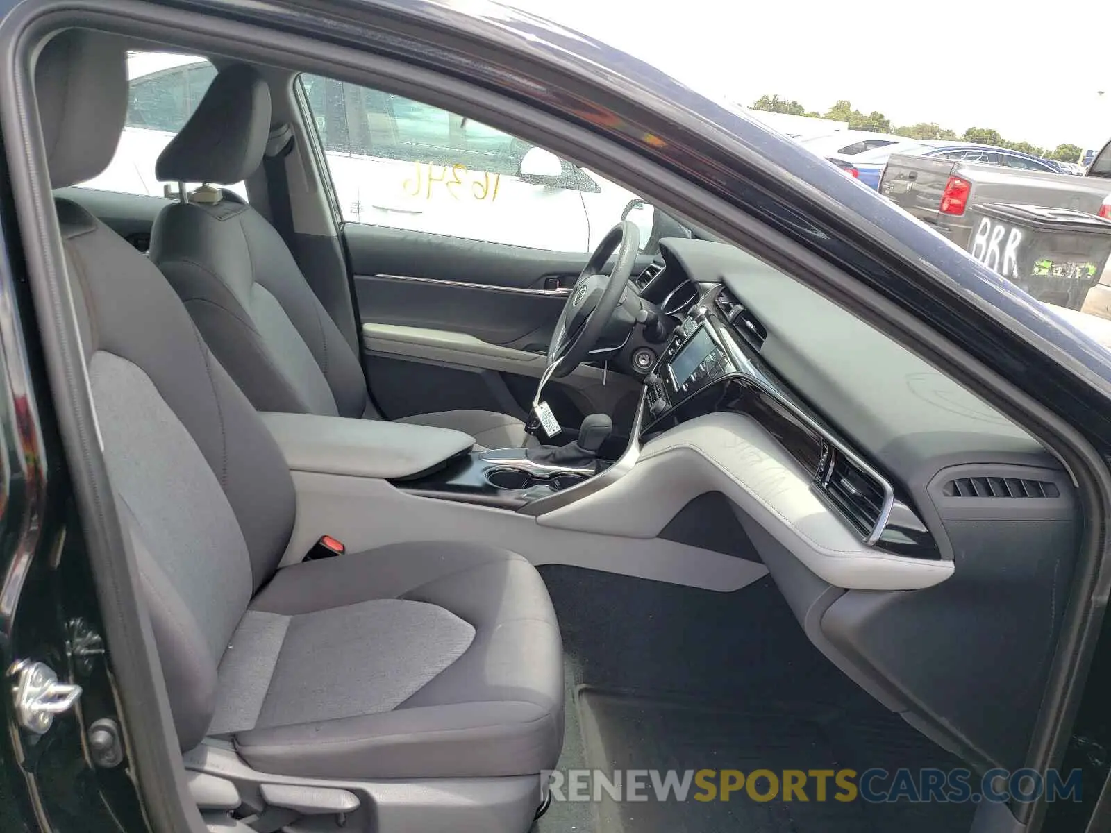 5 fotografías del automóvil dañado 4T1C11AK6LU971657 TOYOTA CAMRY 2020