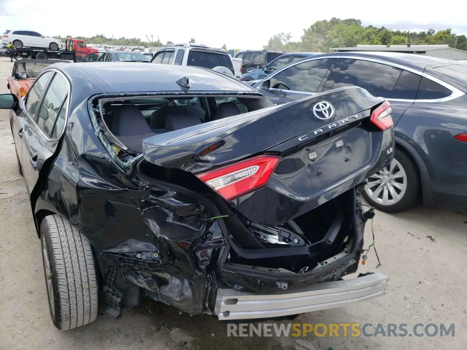 9 fotografías del automóvil dañado 4T1C11AK6LU971657 TOYOTA CAMRY 2020