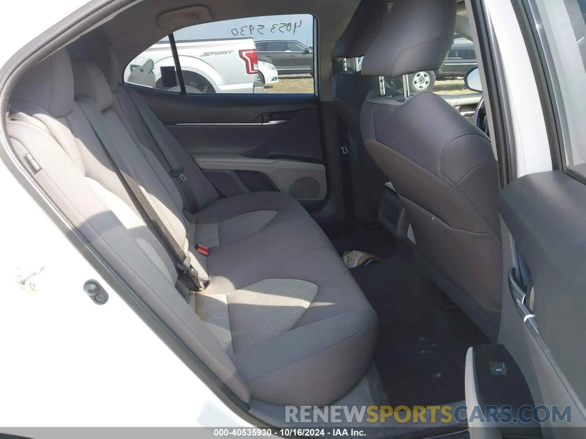 8 fotografías del automóvil dañado 4T1C11AK6LU991732 TOYOTA CAMRY 2020