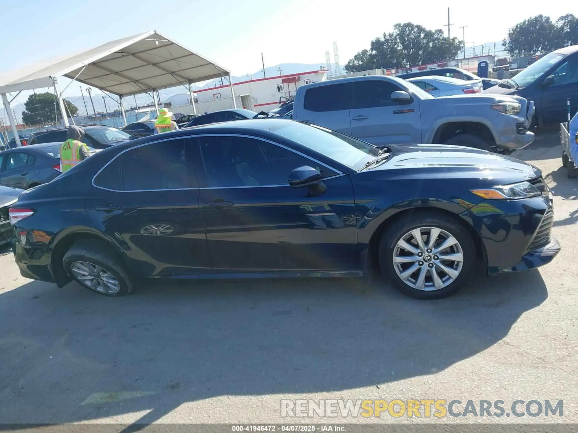 13 fotografías del automóvil dañado 4T1C11AK6LU994601 TOYOTA CAMRY 2020