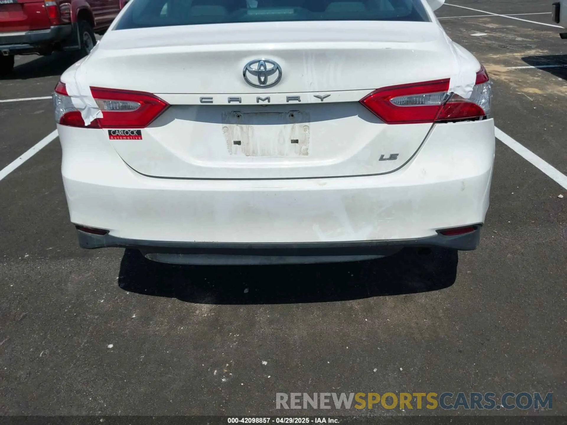 16 fotografías del automóvil dañado 4T1C11AK7LU313359 TOYOTA CAMRY 2020