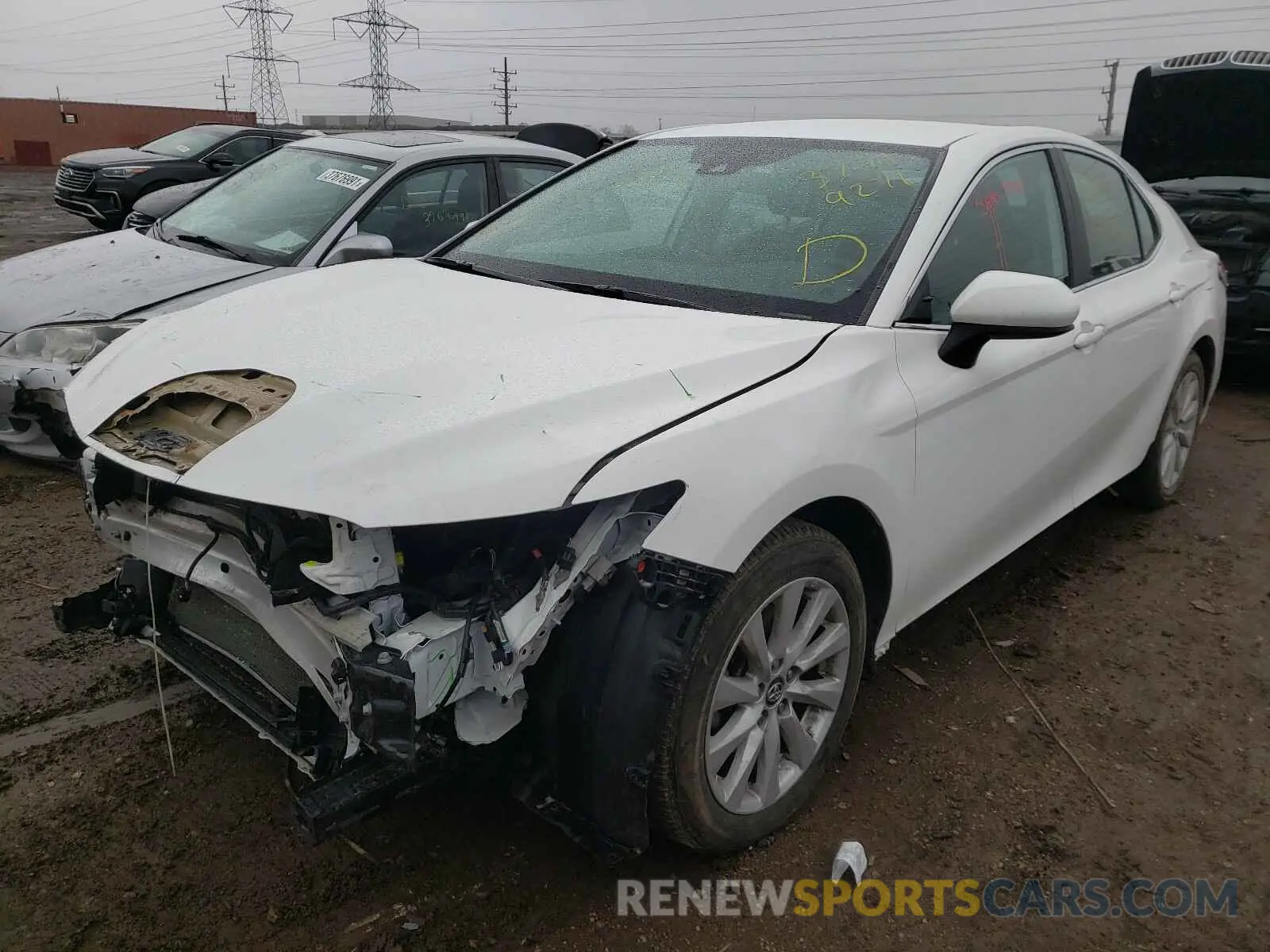 2 fotografías del automóvil dañado 4T1C11AK7LU316827 TOYOTA CAMRY 2020