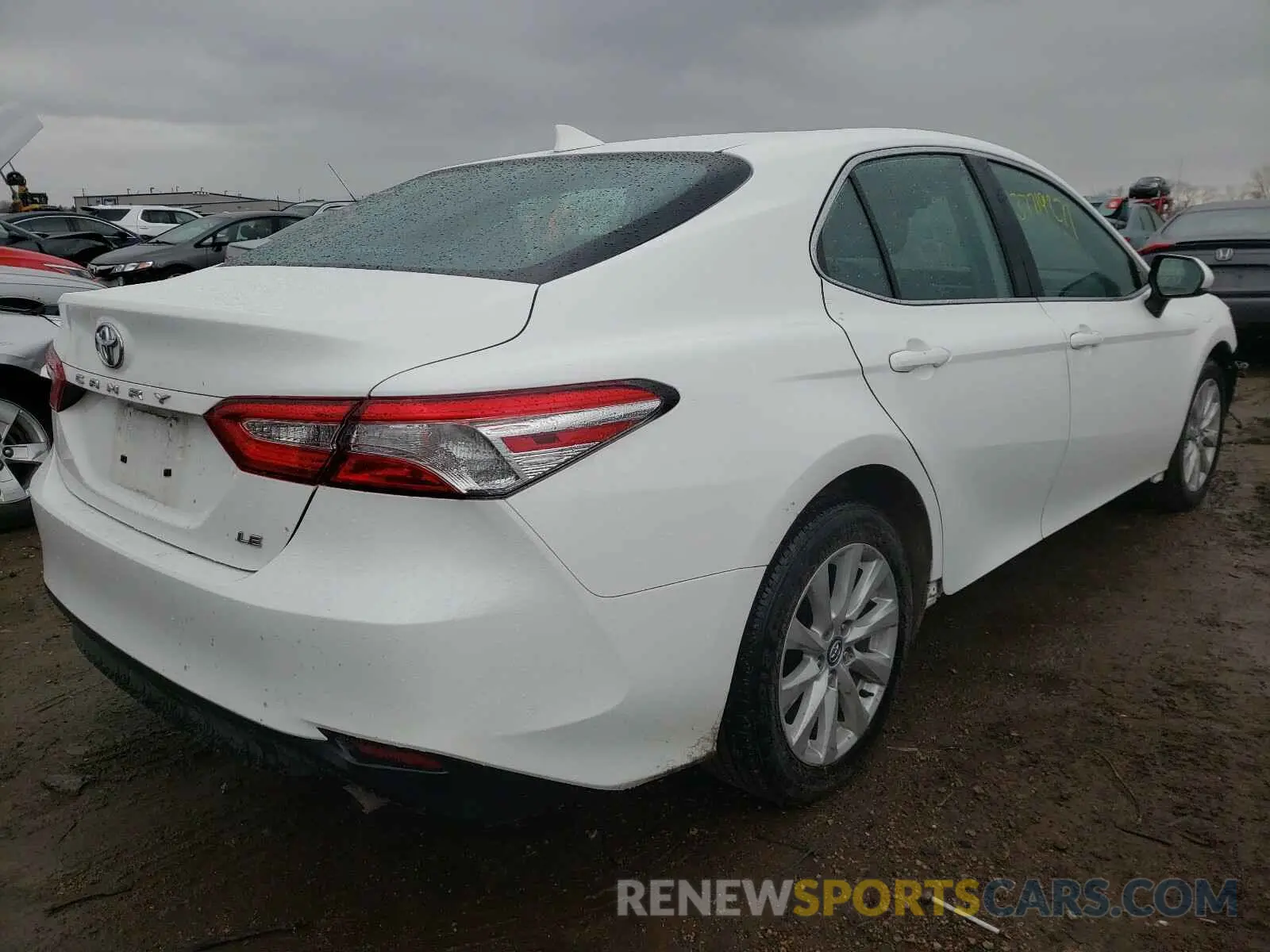 4 fotografías del automóvil dañado 4T1C11AK7LU316827 TOYOTA CAMRY 2020