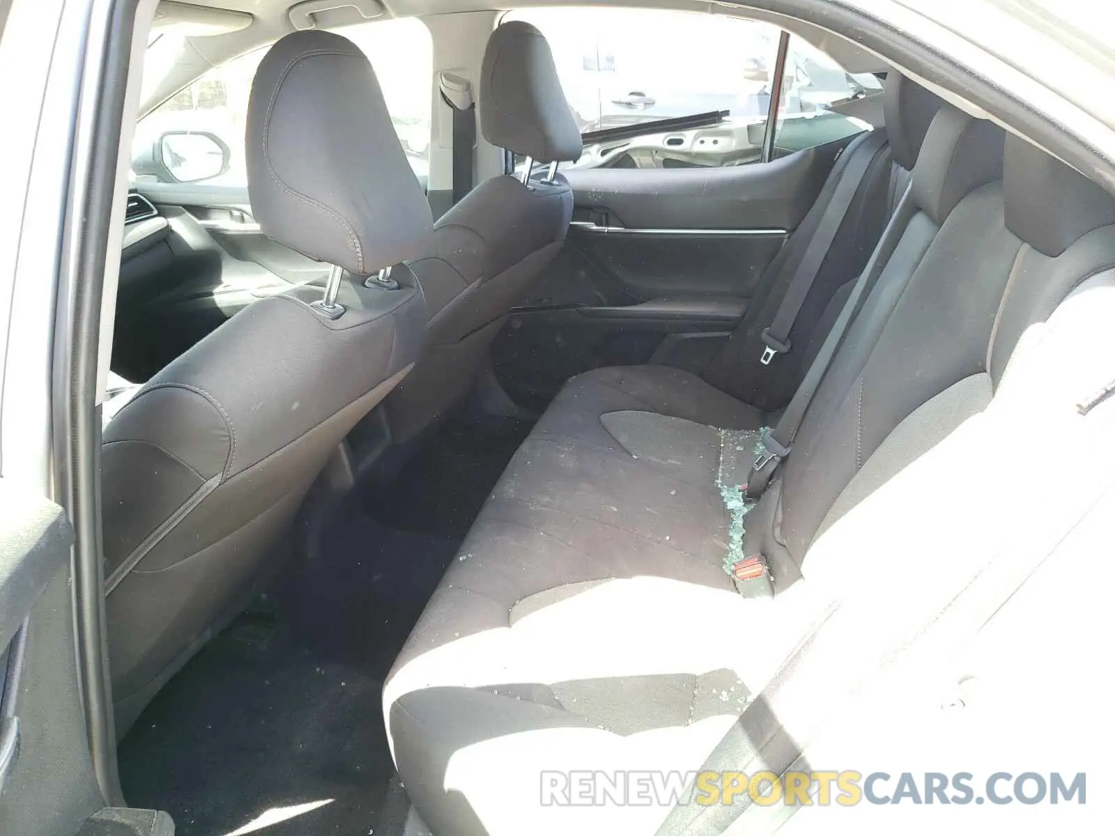 6 fotografías del automóvil dañado 4T1C11AK7LU341825 TOYOTA CAMRY 2020