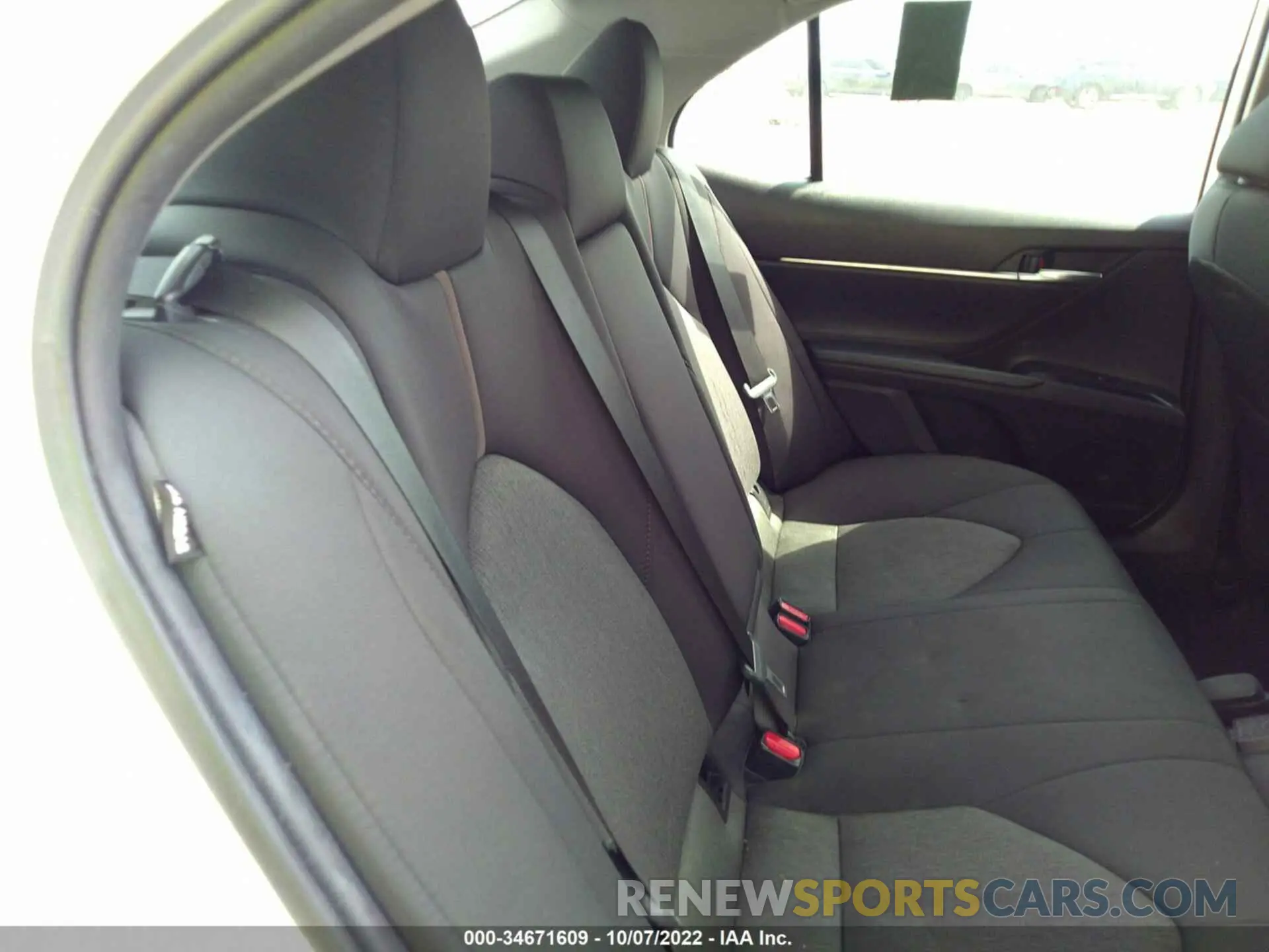 8 fotografías del automóvil dañado 4T1C11AK7LU359404 TOYOTA CAMRY 2020