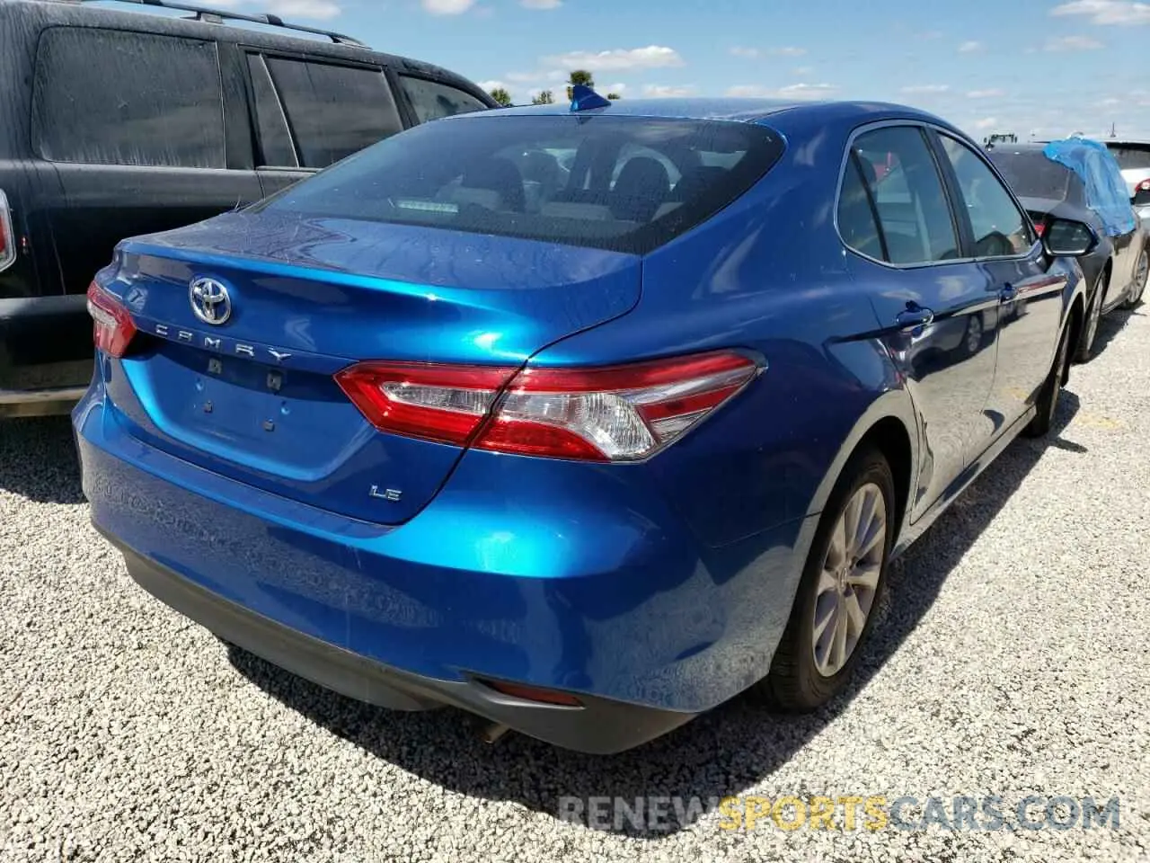 4 fotografías del automóvil dañado 4T1C11AK7LU389020 TOYOTA CAMRY 2020
