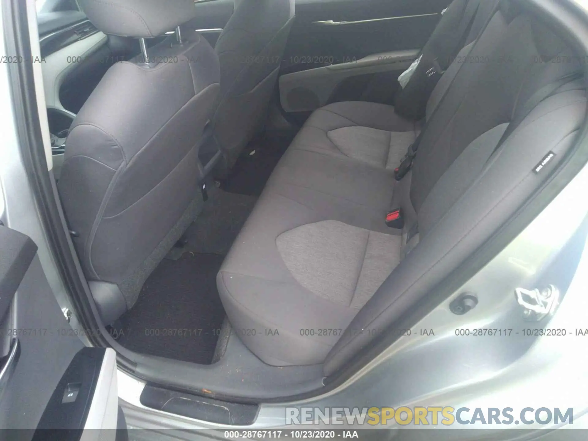 8 fotografías del automóvil dañado 4T1C11AK7LU897536 TOYOTA CAMRY 2020