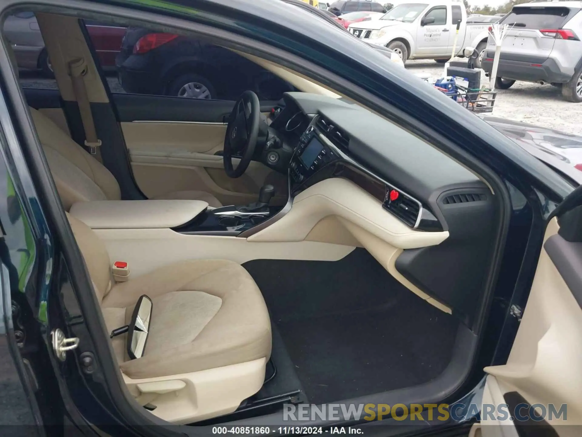 5 fotografías del automóvil dañado 4T1C11AK7LU904047 TOYOTA CAMRY 2020