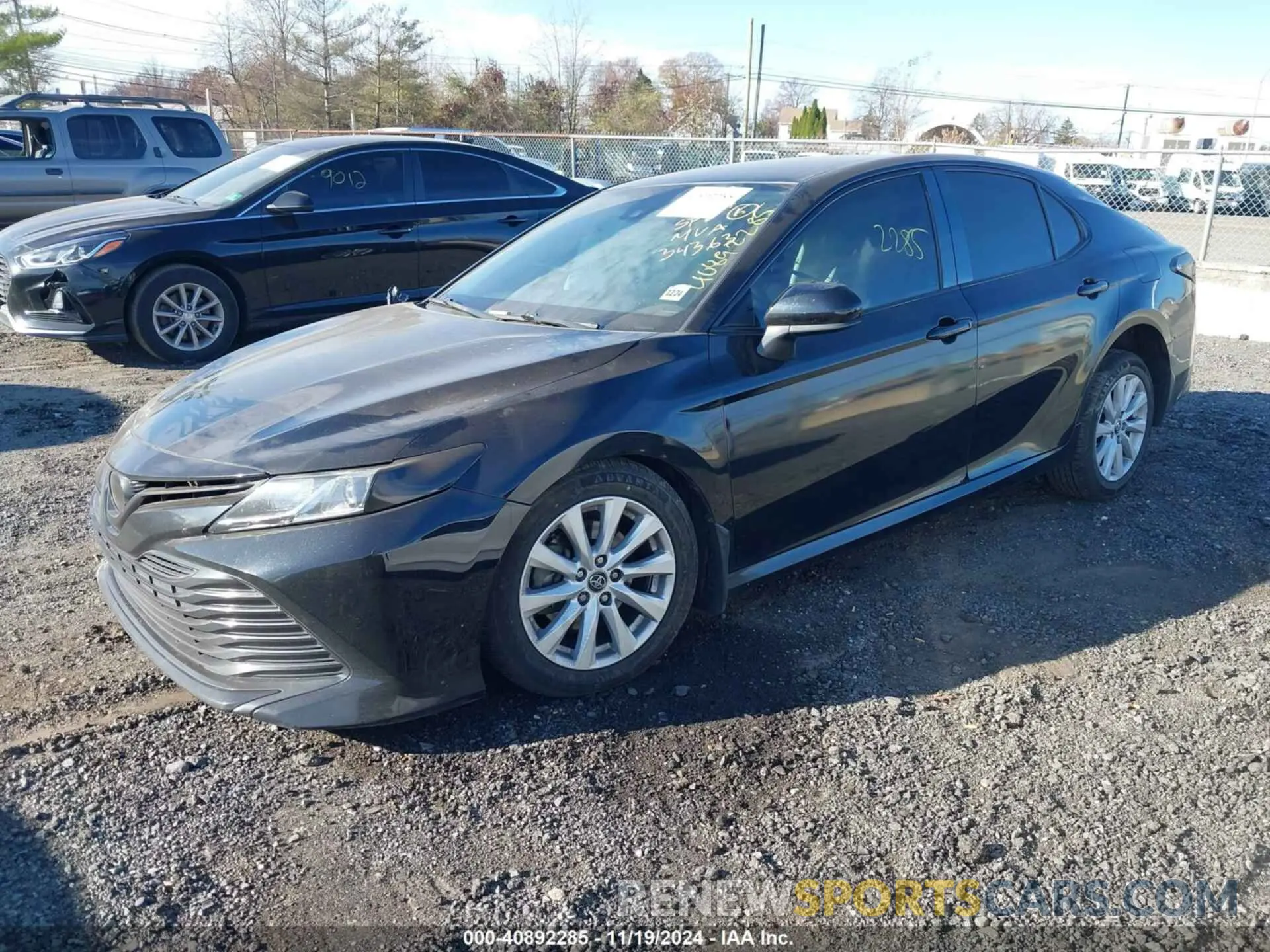 2 fotografías del automóvil dañado 4T1C11AK7LU910981 TOYOTA CAMRY 2020