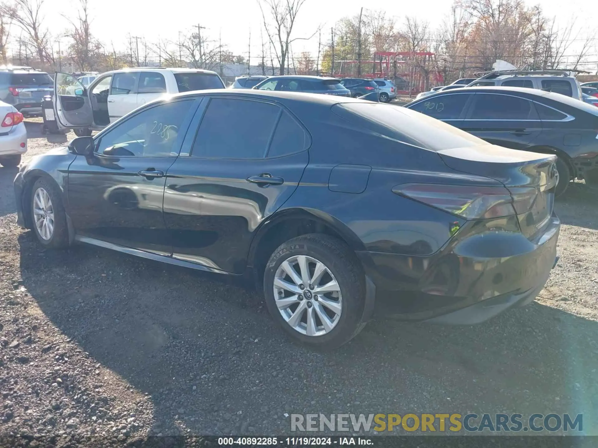 3 fotografías del automóvil dañado 4T1C11AK7LU910981 TOYOTA CAMRY 2020