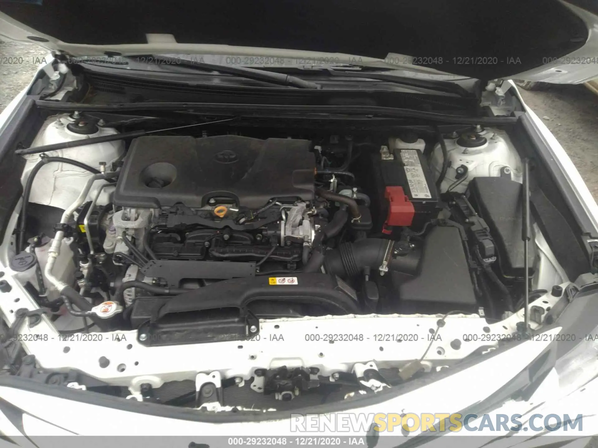 10 fotografías del automóvil dañado 4T1C11AK7LU927702 TOYOTA CAMRY 2020
