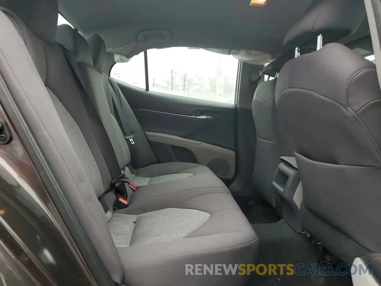 10 fotografías del automóvil dañado 4T1C11AK7LU936853 TOYOTA CAMRY 2020