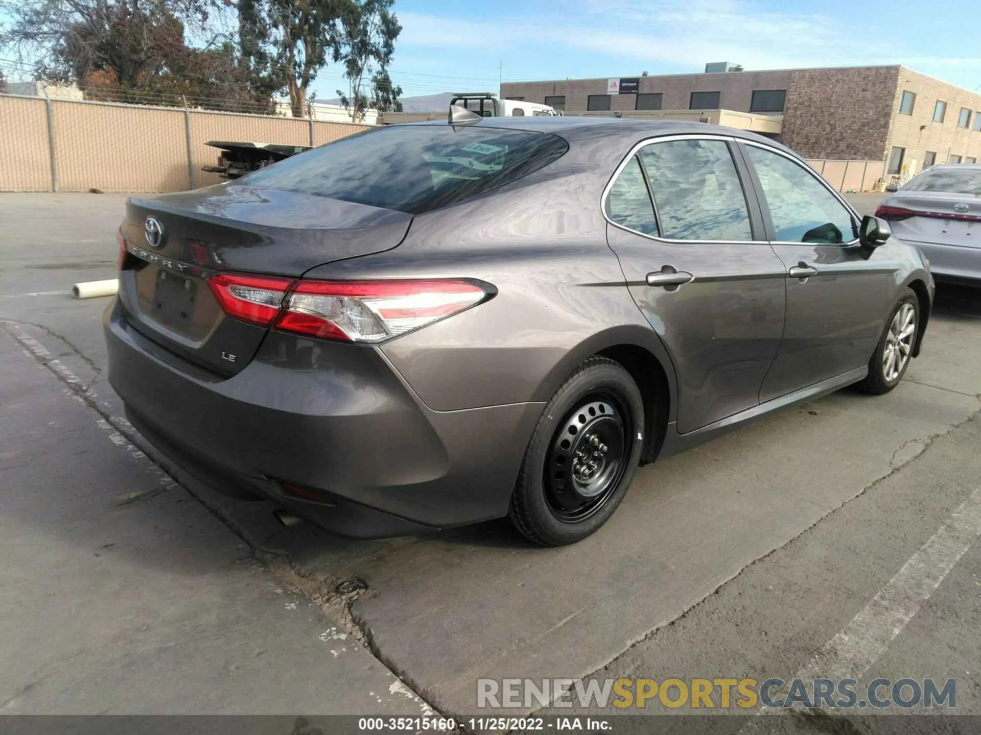 4 fotografías del automóvil dañado 4T1C11AK8LU316108 TOYOTA CAMRY 2020