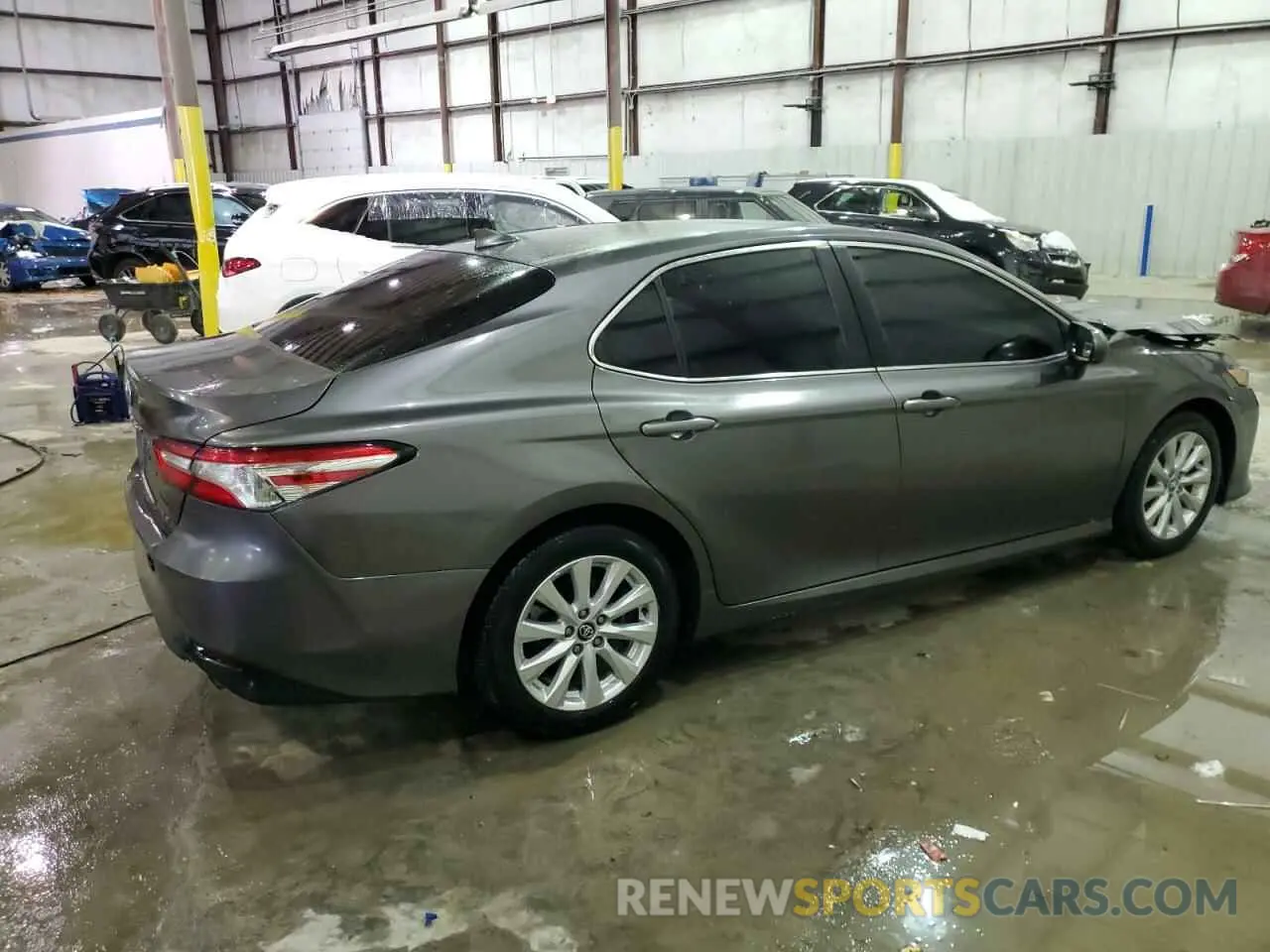 3 fotografías del automóvil dañado 4T1C11AK8LU345110 TOYOTA CAMRY 2020