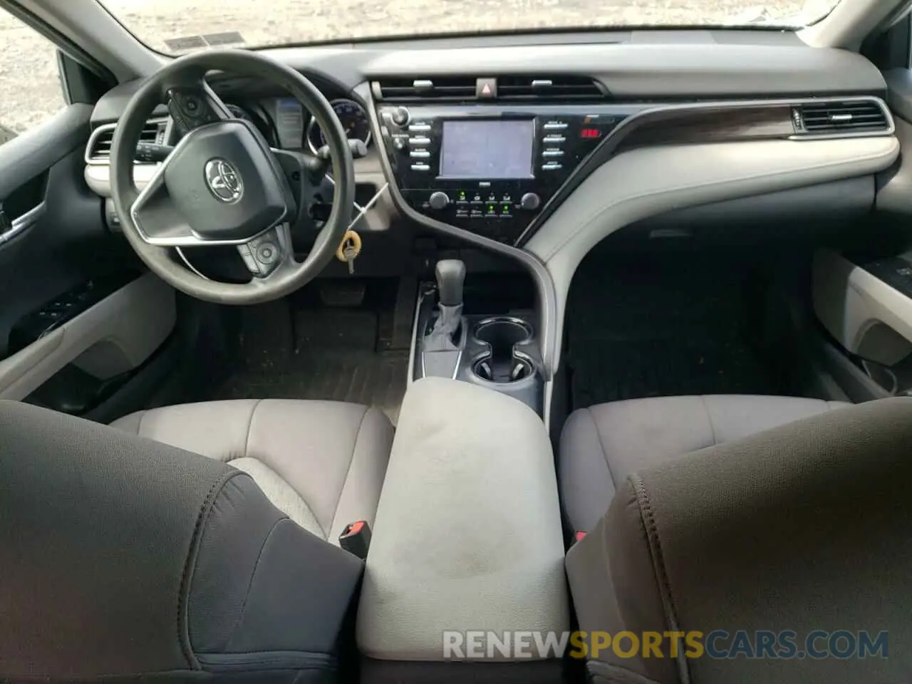 8 fotografías del automóvil dañado 4T1C11AK8LU351473 TOYOTA CAMRY 2020