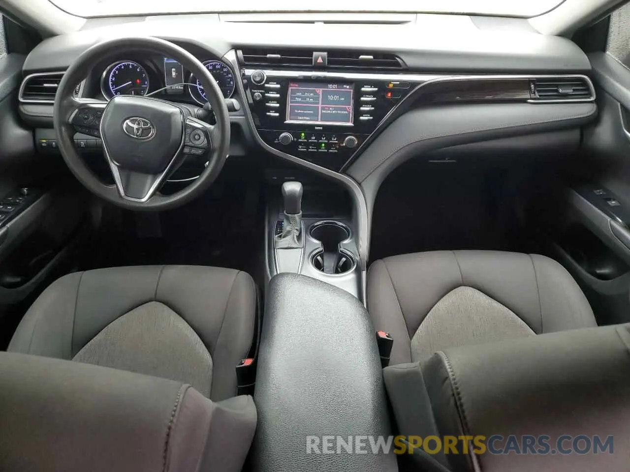 8 fotografías del automóvil dañado 4T1C11AK8LU361548 TOYOTA CAMRY 2020