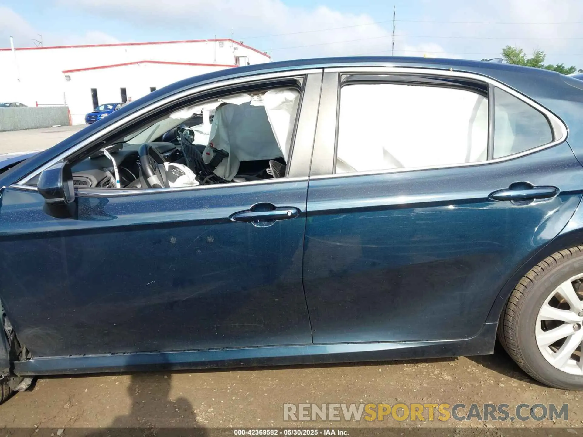 13 fotografías del automóvil dañado 4T1C11AK8LU871205 TOYOTA CAMRY 2020