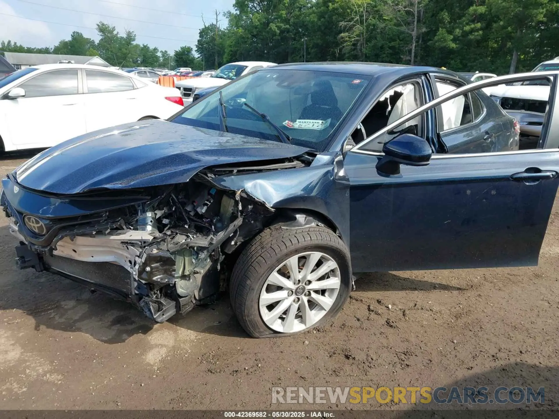 2 fotografías del automóvil dañado 4T1C11AK8LU871205 TOYOTA CAMRY 2020