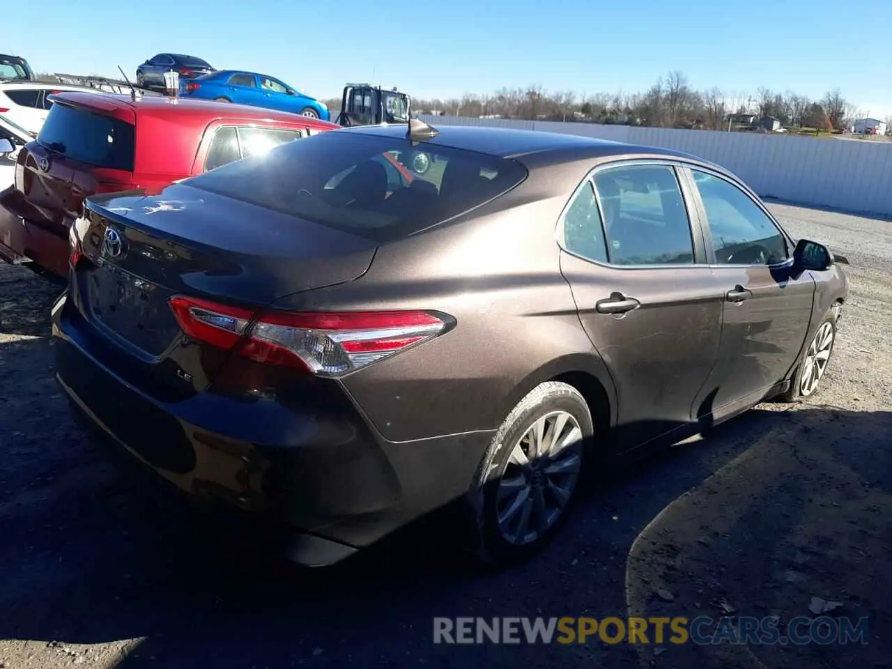 3 fotografías del automóvil dañado 4T1C11AK8LU882205 TOYOTA CAMRY 2020