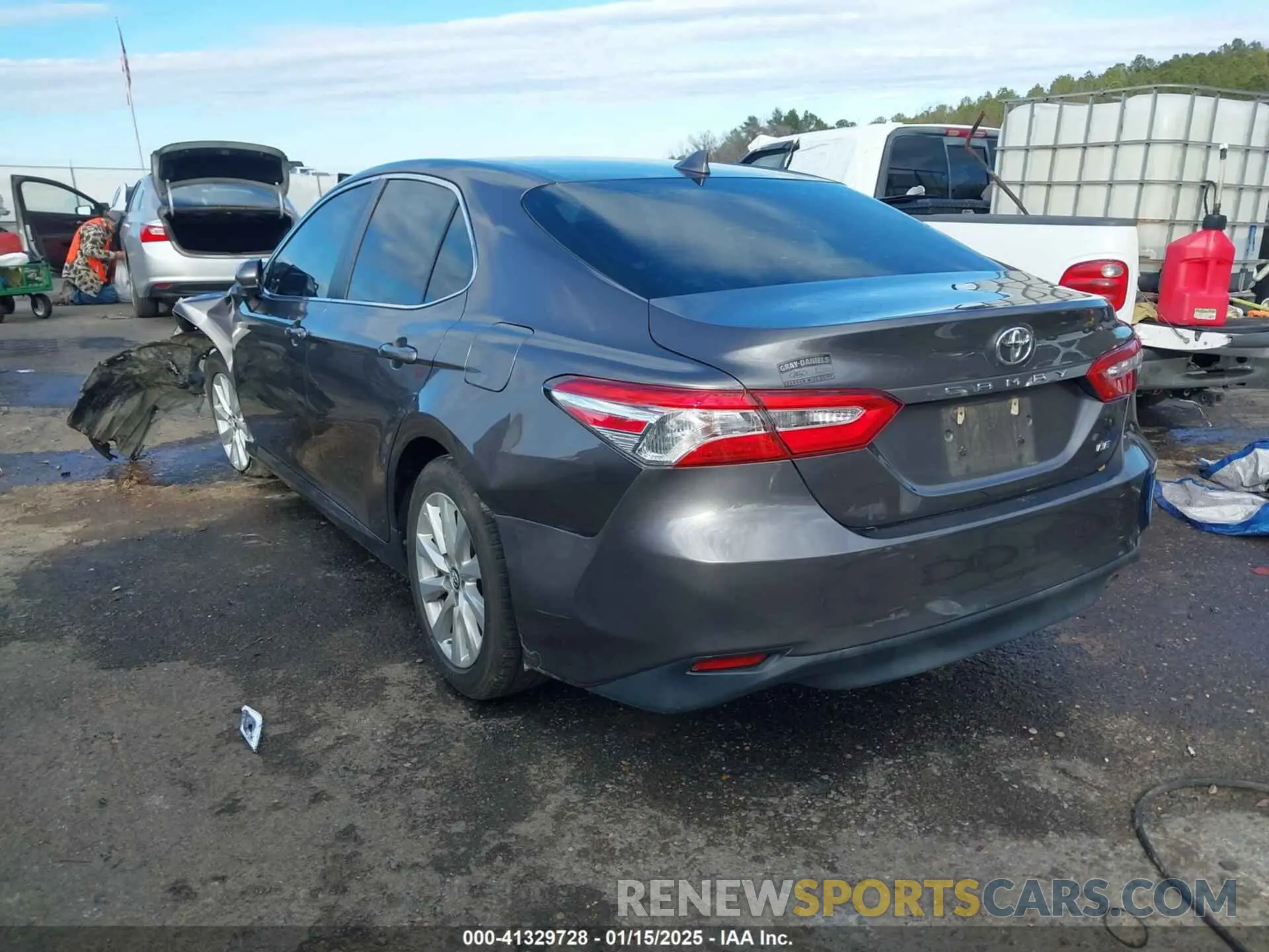 3 fotografías del automóvil dañado 4T1C11AK8LU893334 TOYOTA CAMRY 2020