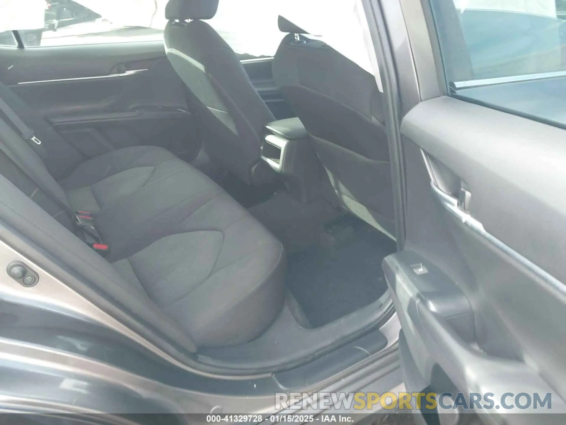 8 fotografías del automóvil dañado 4T1C11AK8LU893334 TOYOTA CAMRY 2020