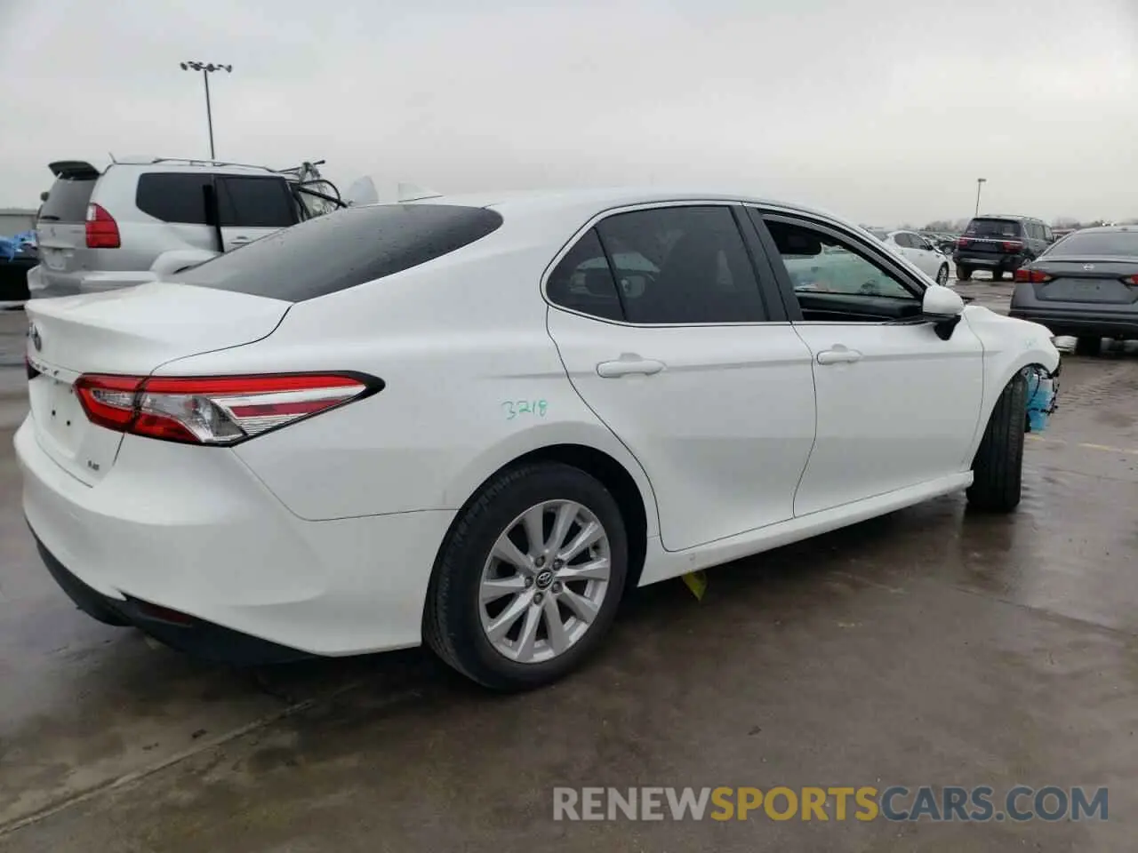 3 fotografías del automóvil dañado 4T1C11AK8LU901674 TOYOTA CAMRY 2020