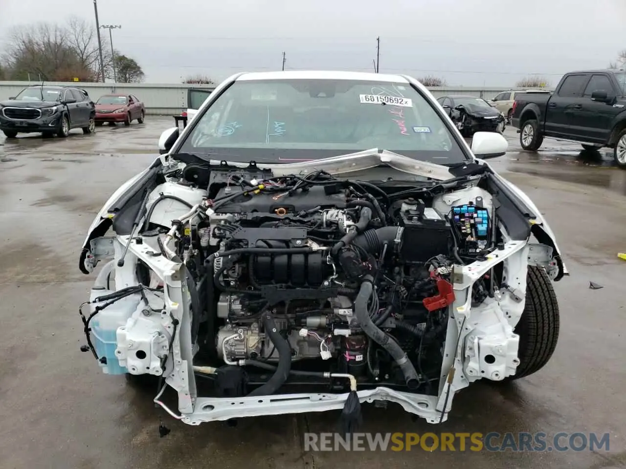 5 fotografías del automóvil dañado 4T1C11AK8LU901674 TOYOTA CAMRY 2020