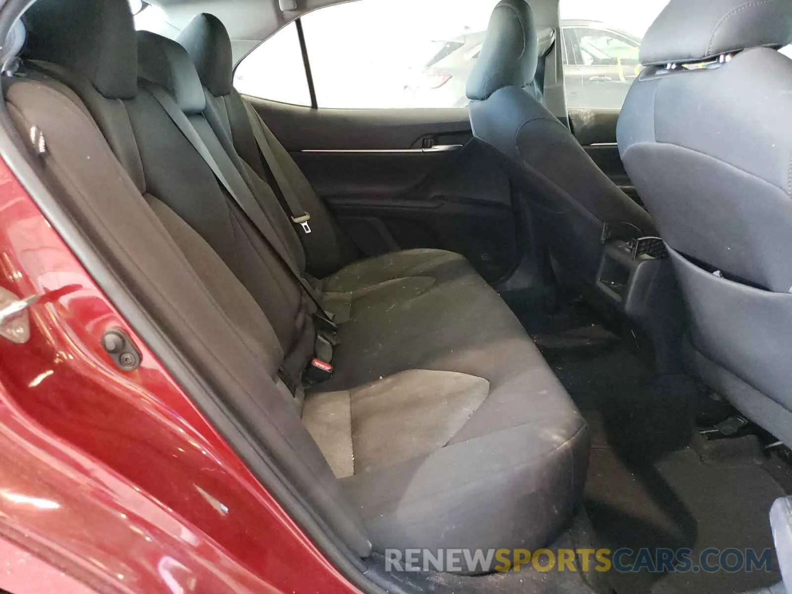 6 fotografías del automóvil dañado 4T1C11AK8LU913582 TOYOTA CAMRY 2020