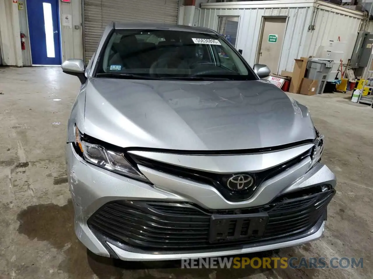 5 fotografías del automóvil dañado 4T1C11AK8LU925599 TOYOTA CAMRY 2020